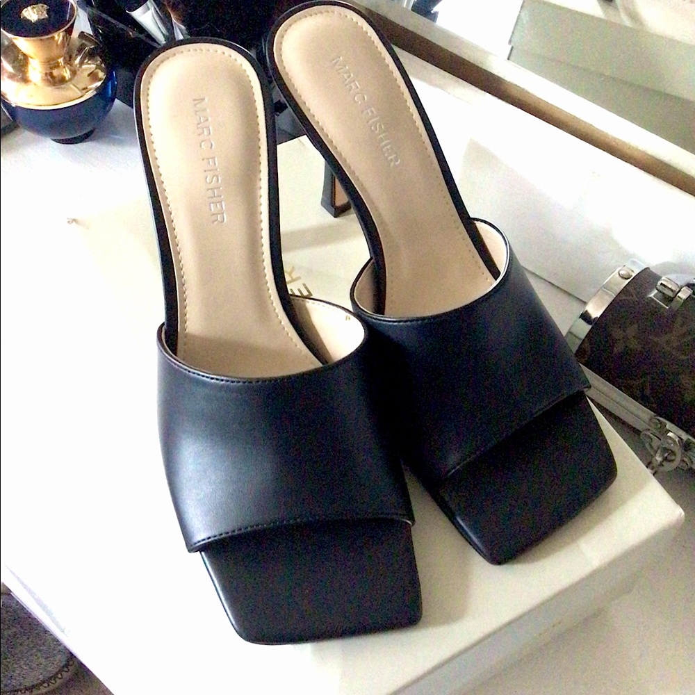 Marc Fisher sandals